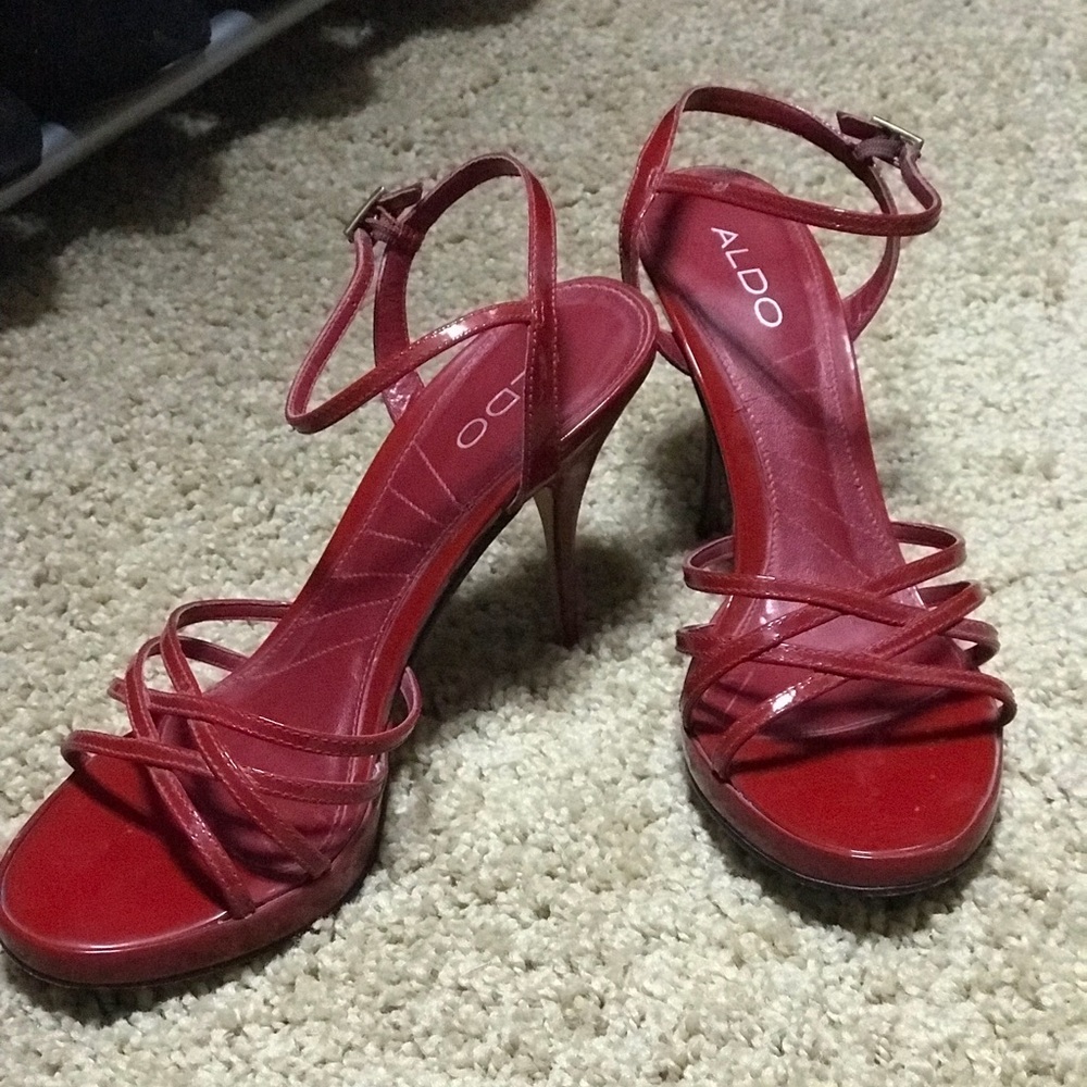 High heel shoes